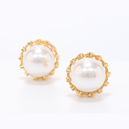 Gold leaf Pearl Studs