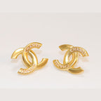 Double C engraved studs