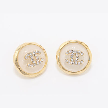 Double C Gold and White halo studs
