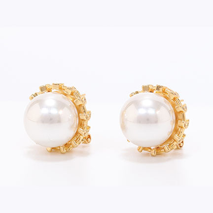 Gold leaf Pearl Studs