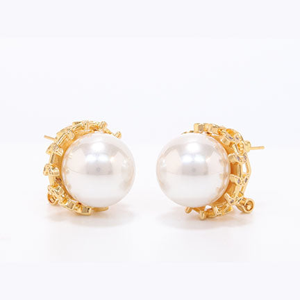 Gold leaf Pearl Studs