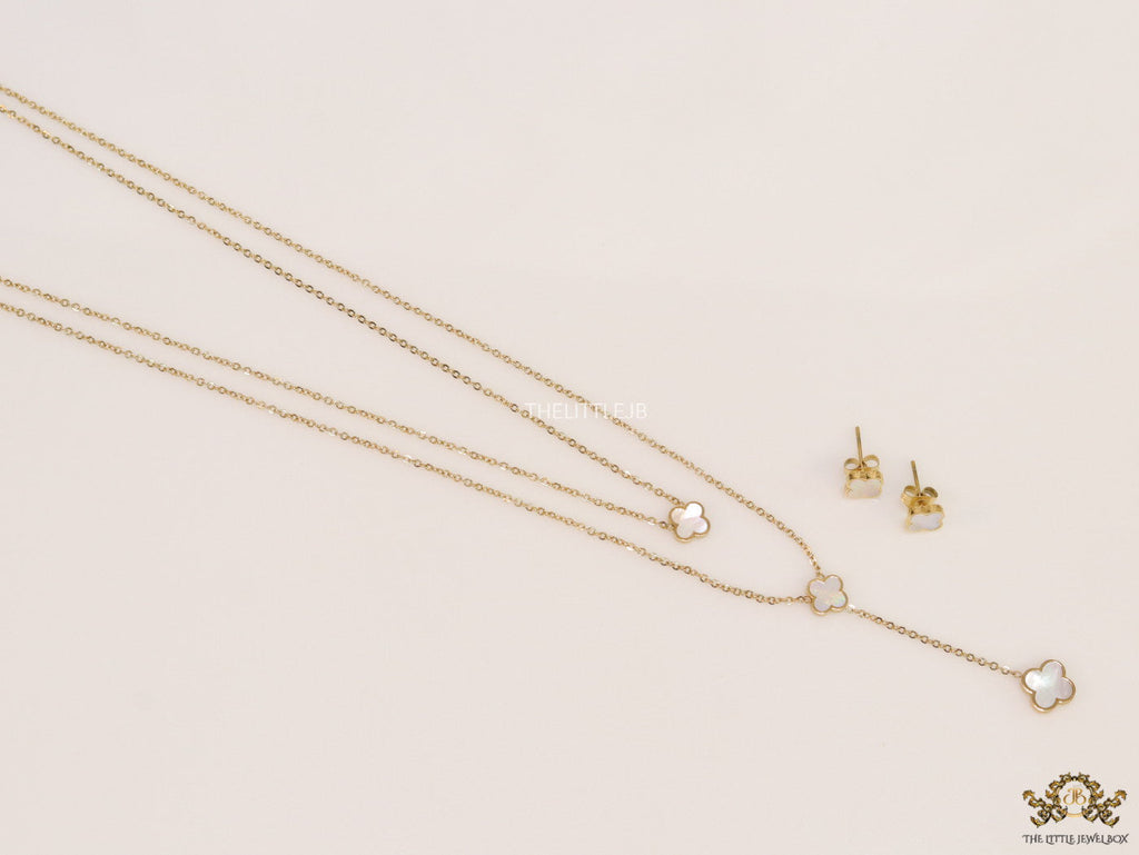 Dual chain necklace with white MOP clover in gold finish