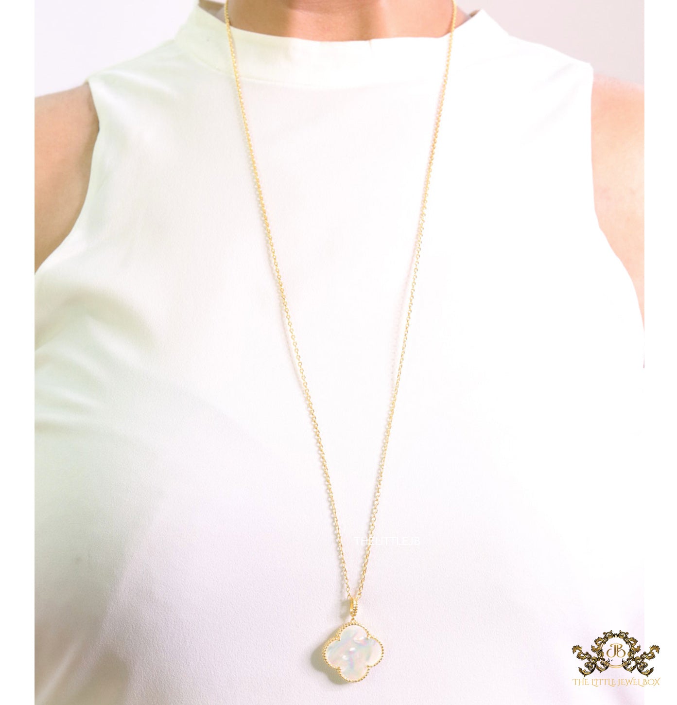 MOP clover pendant in gold plated chain