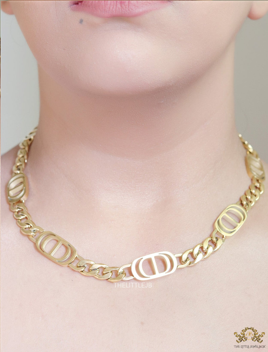 Gold plated link chain choker necklace