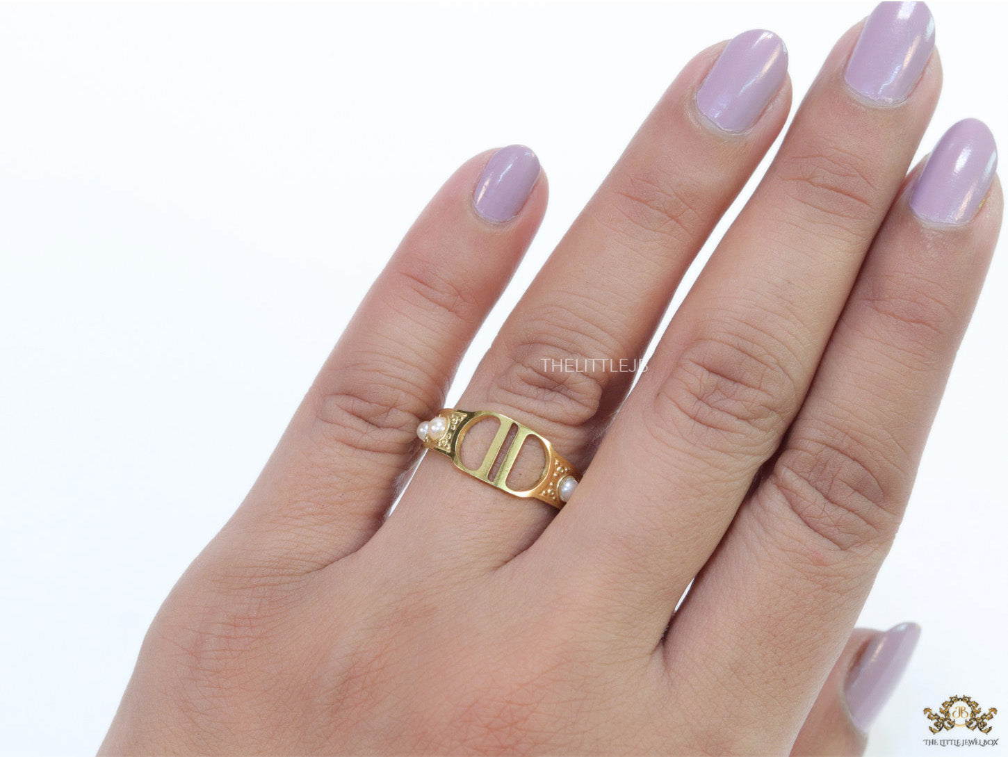 Golden alphabet open ring with pearls