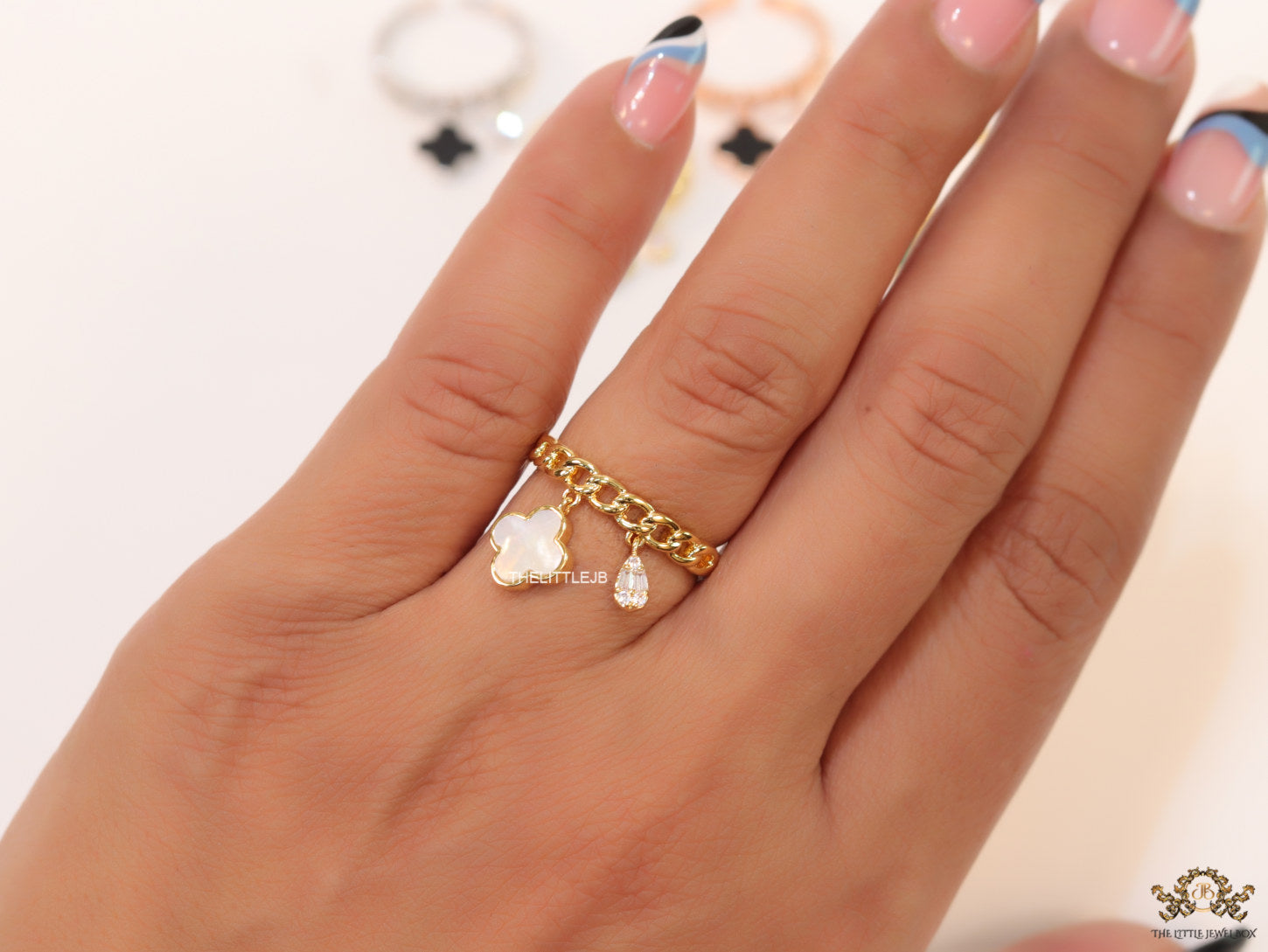 Gold plated link chain ring with MOP clover and cz drop