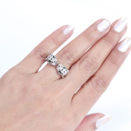 Two face panther platinum ring