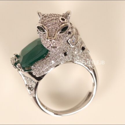 Adjustable panther ring with green emerald stone